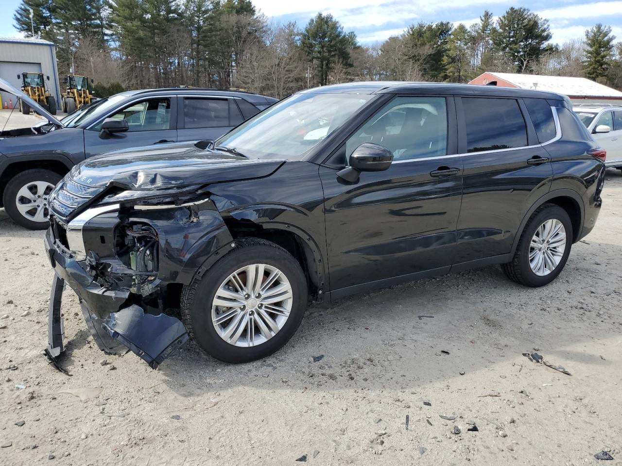 MITSUBISHI OUTLANDER 2022