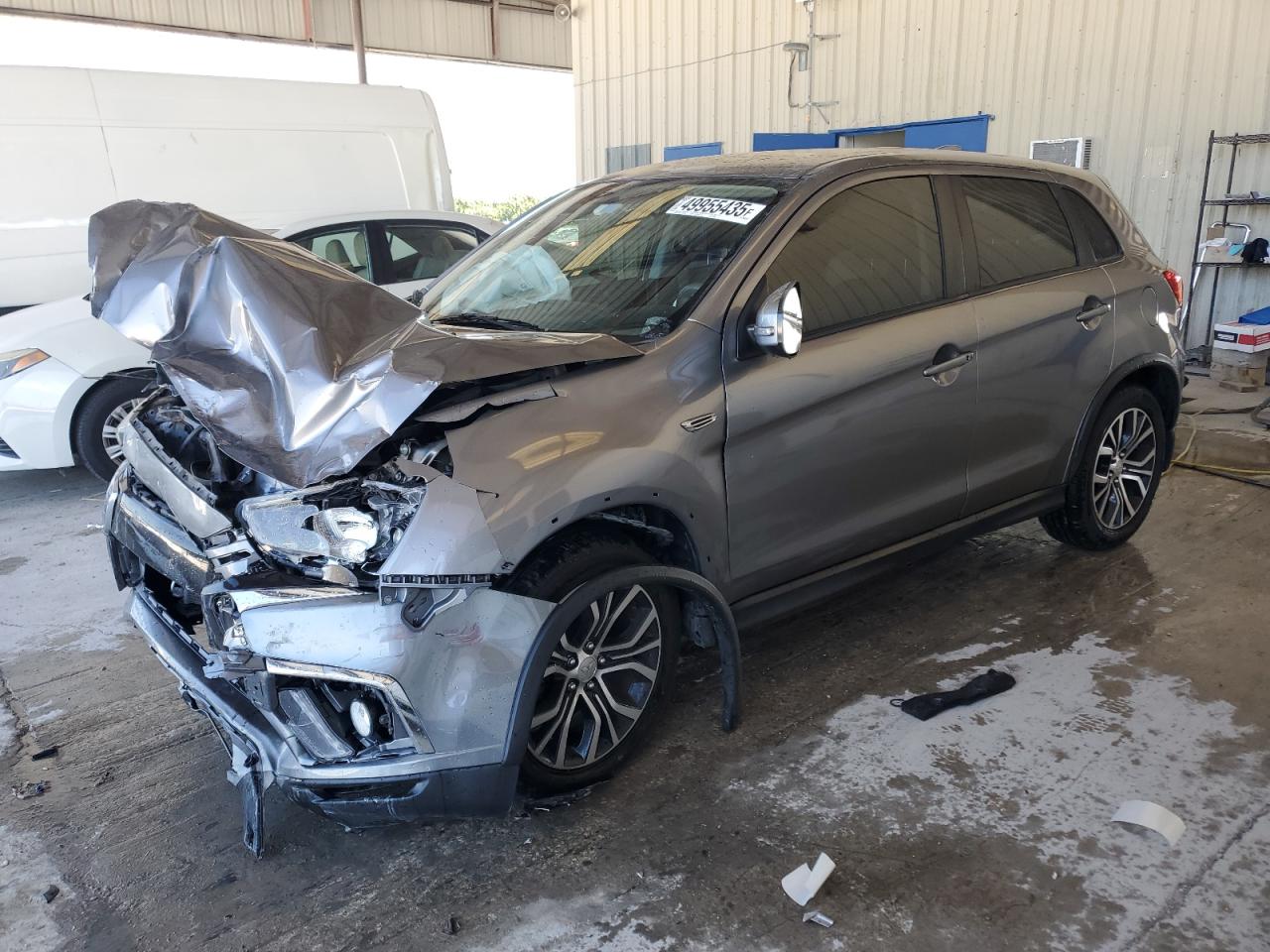 MITSUBISHI OUTLANDER 2018