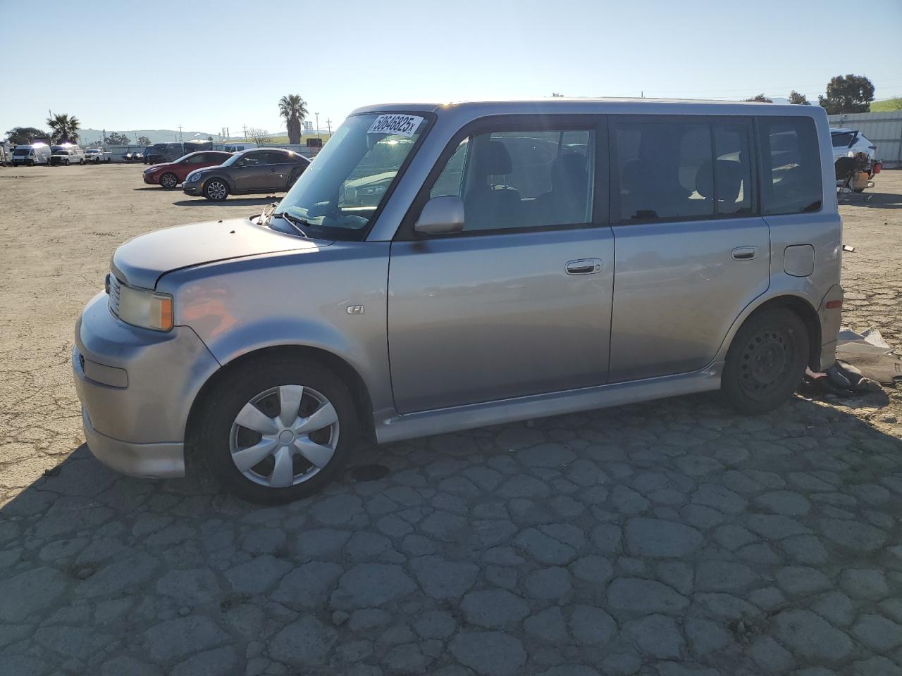 TOYOTA SCION XB 2006