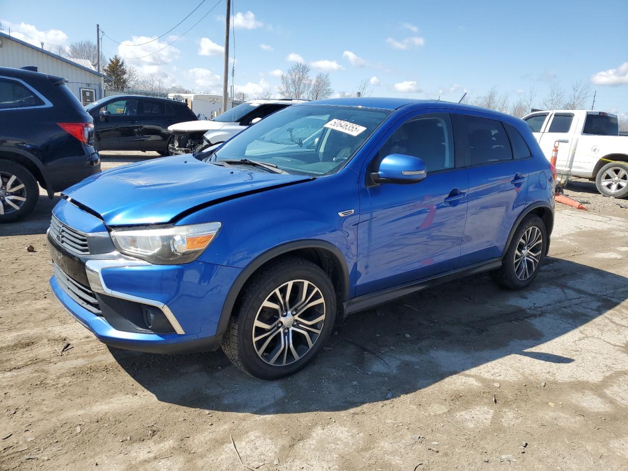 MITSUBISHI OUTLANDER 2016