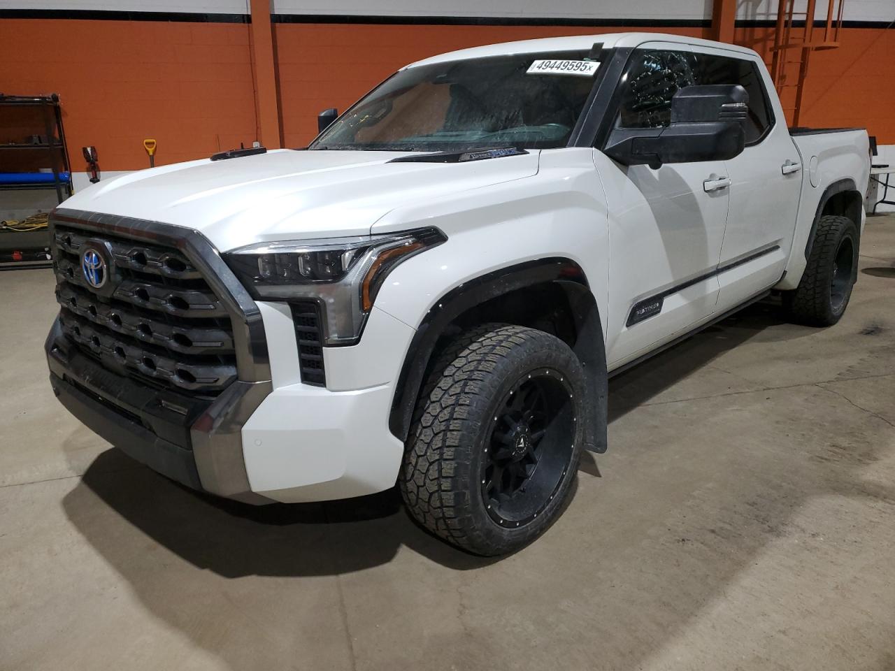 TOYOTA TUNDRA CRE 2023