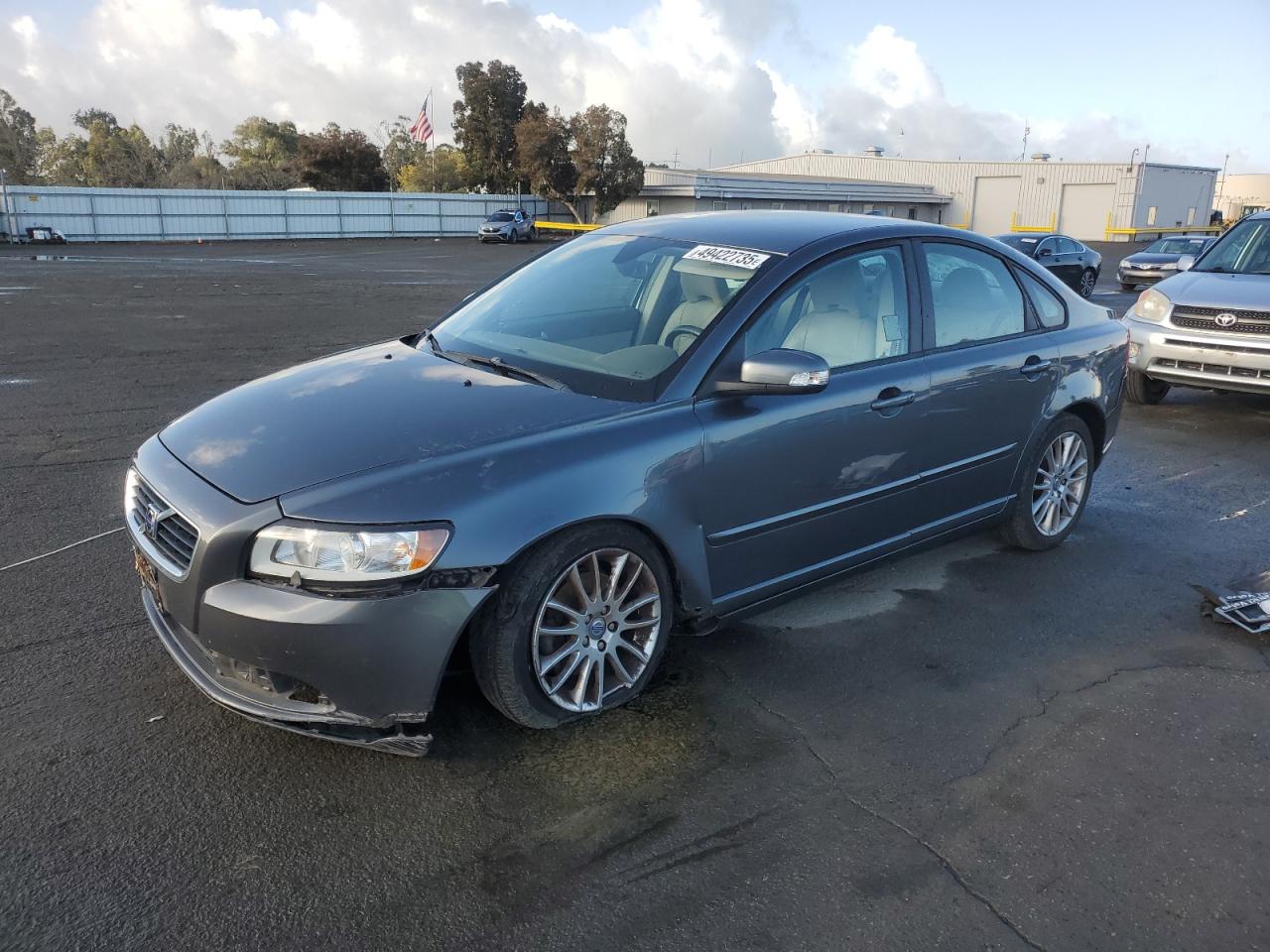 VOLVO S40 2.4I 2010