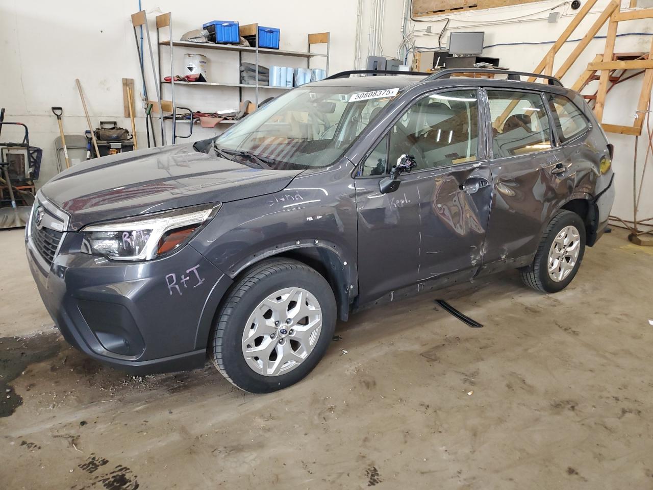 SUBARU FORESTER 2021