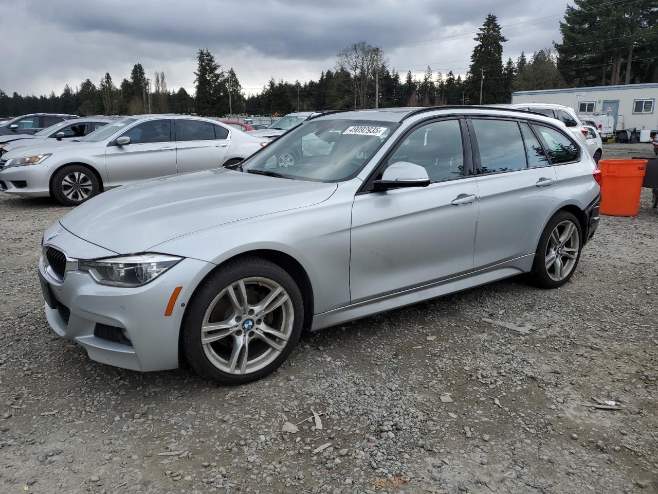 BMW 328 XI 2016