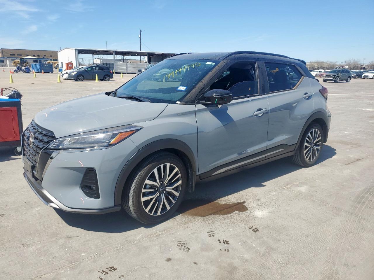 NISSAN KICKS SR 2023