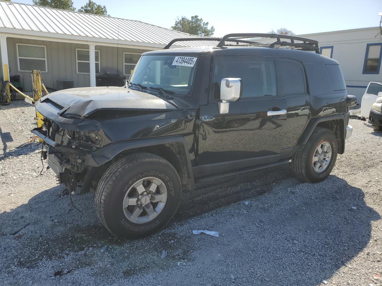 TOYOTA FJ CRUISER 2011