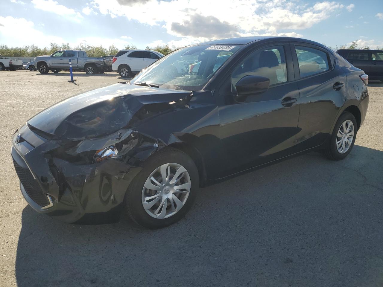 TOYOTA YARIS L 2019