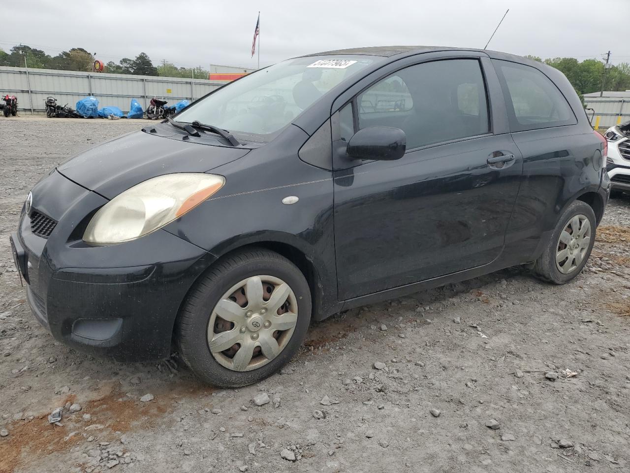 TOYOTA YARIS 2011
