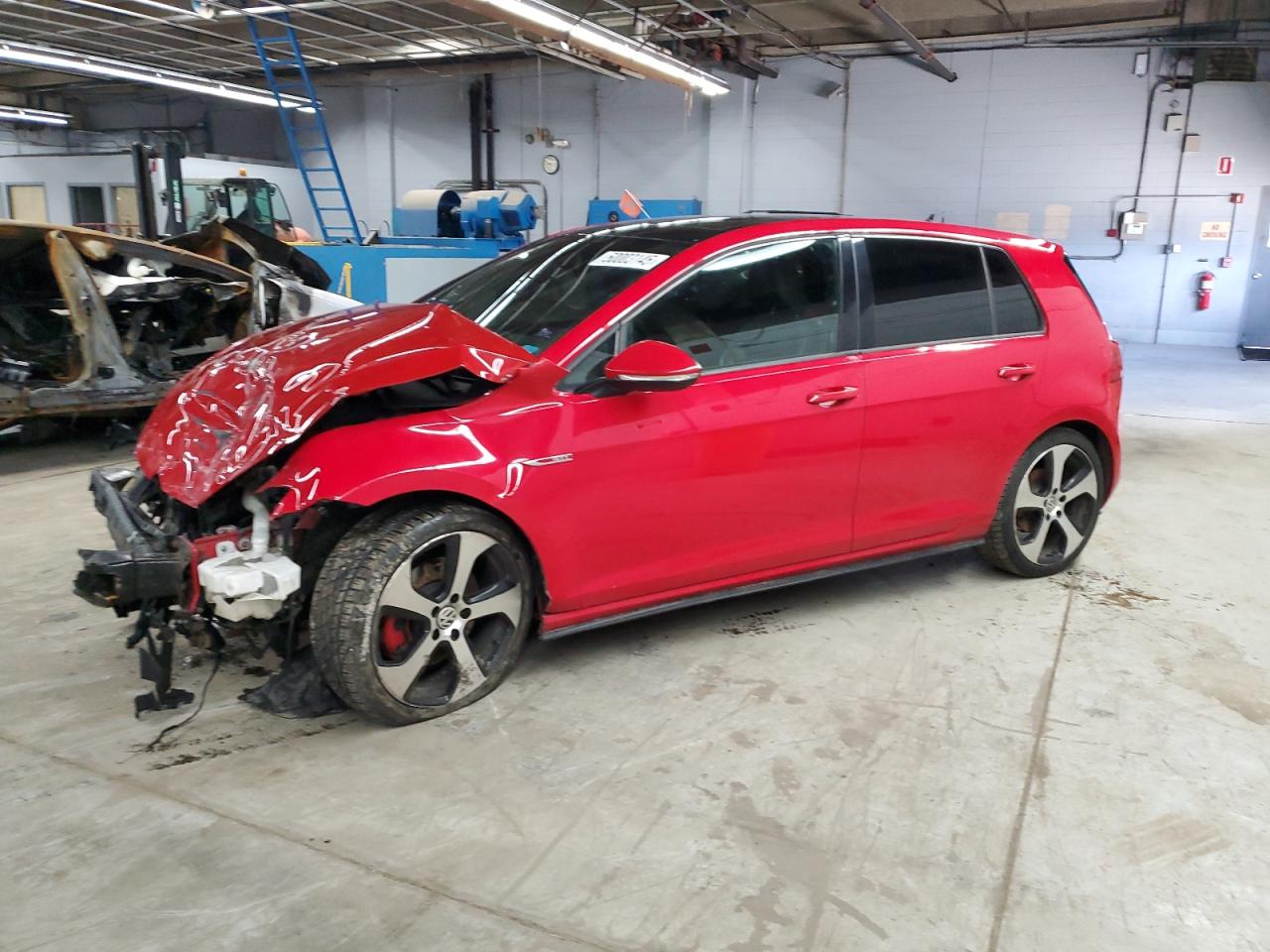 VOLKSWAGEN GTI 2015