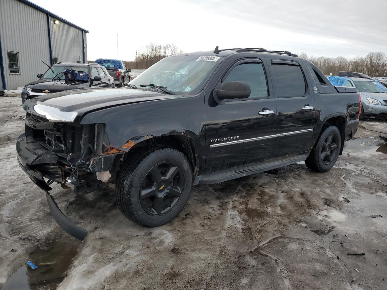 CHEVROLET AVALANCHE 2013