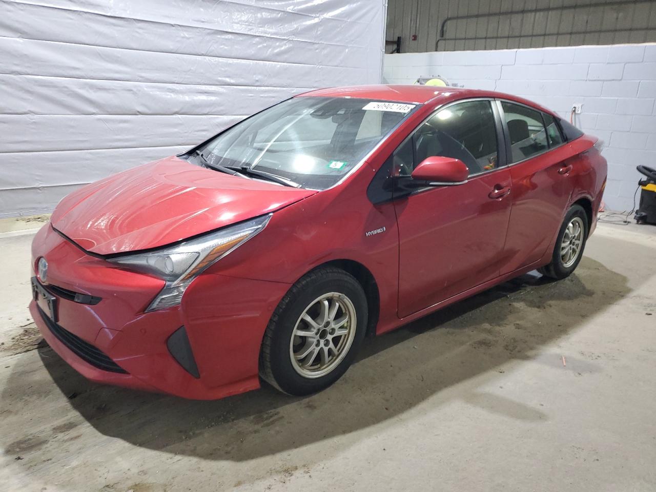 TOYOTA PRIUS 2017
