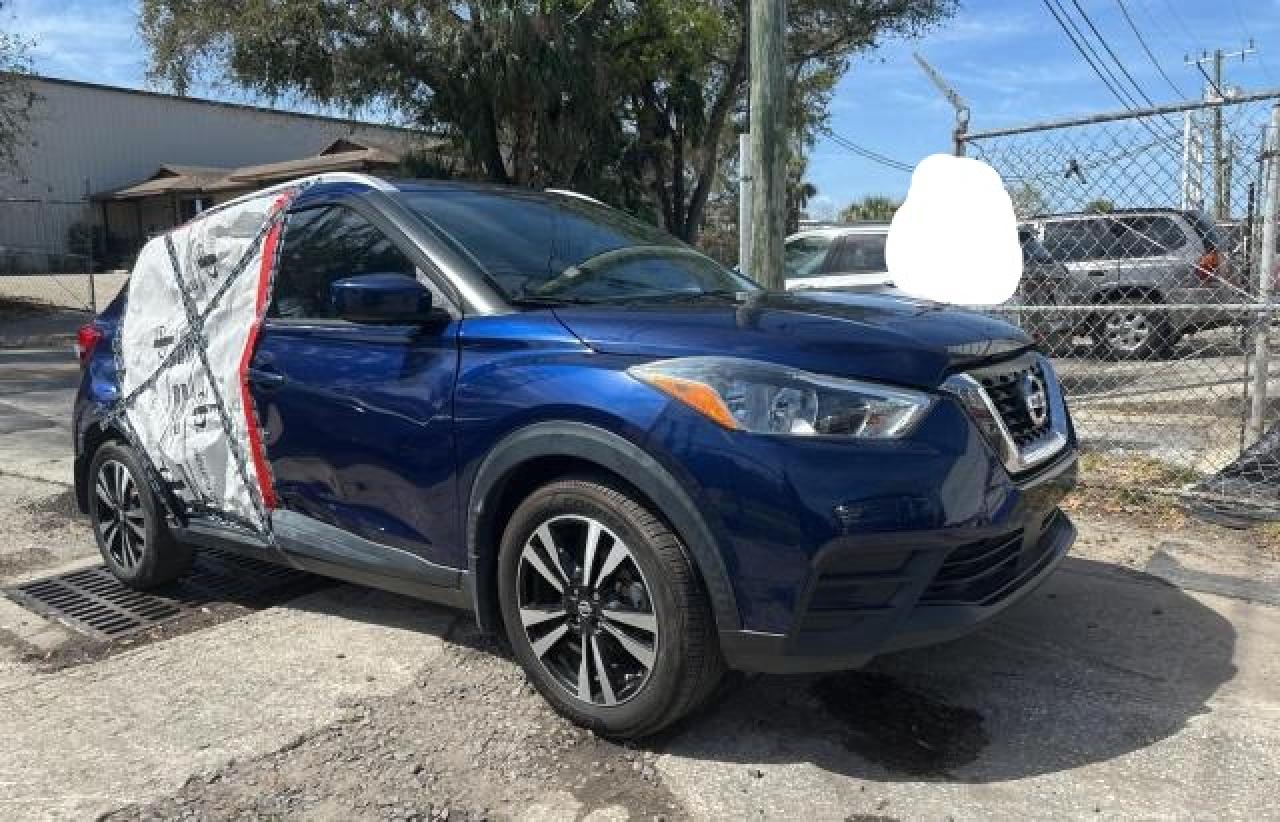 NISSAN KICKS SV 2020