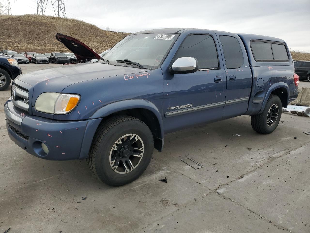 TOYOTA TUNDRA ACC 2004
