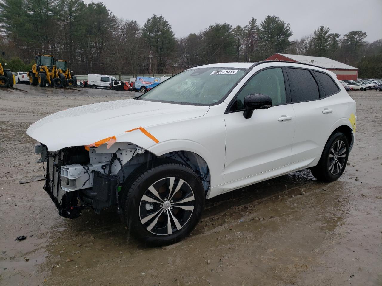 VOLVO XC60 CORE 2025