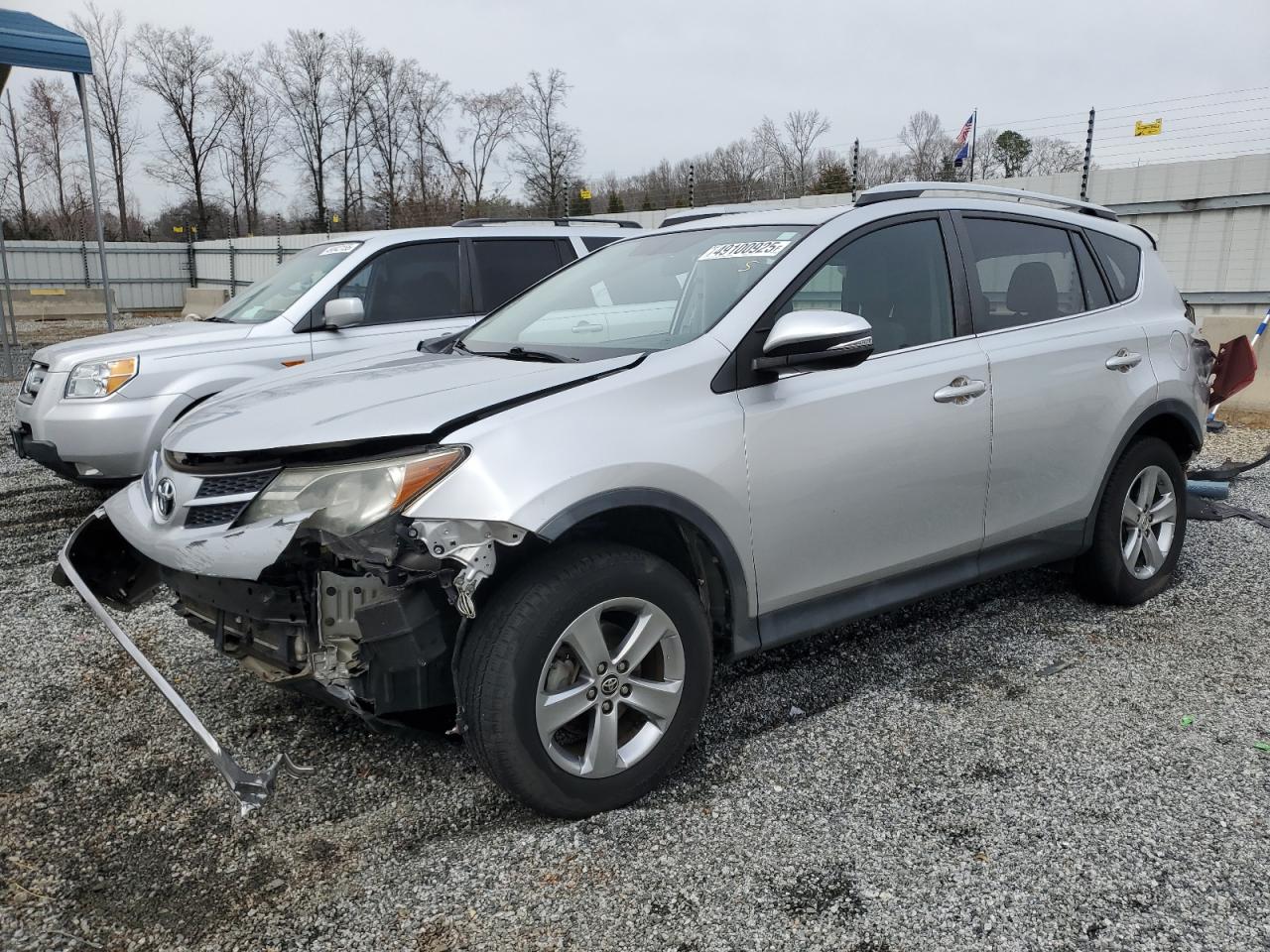 TOYOTA RAV4 XLE 2015