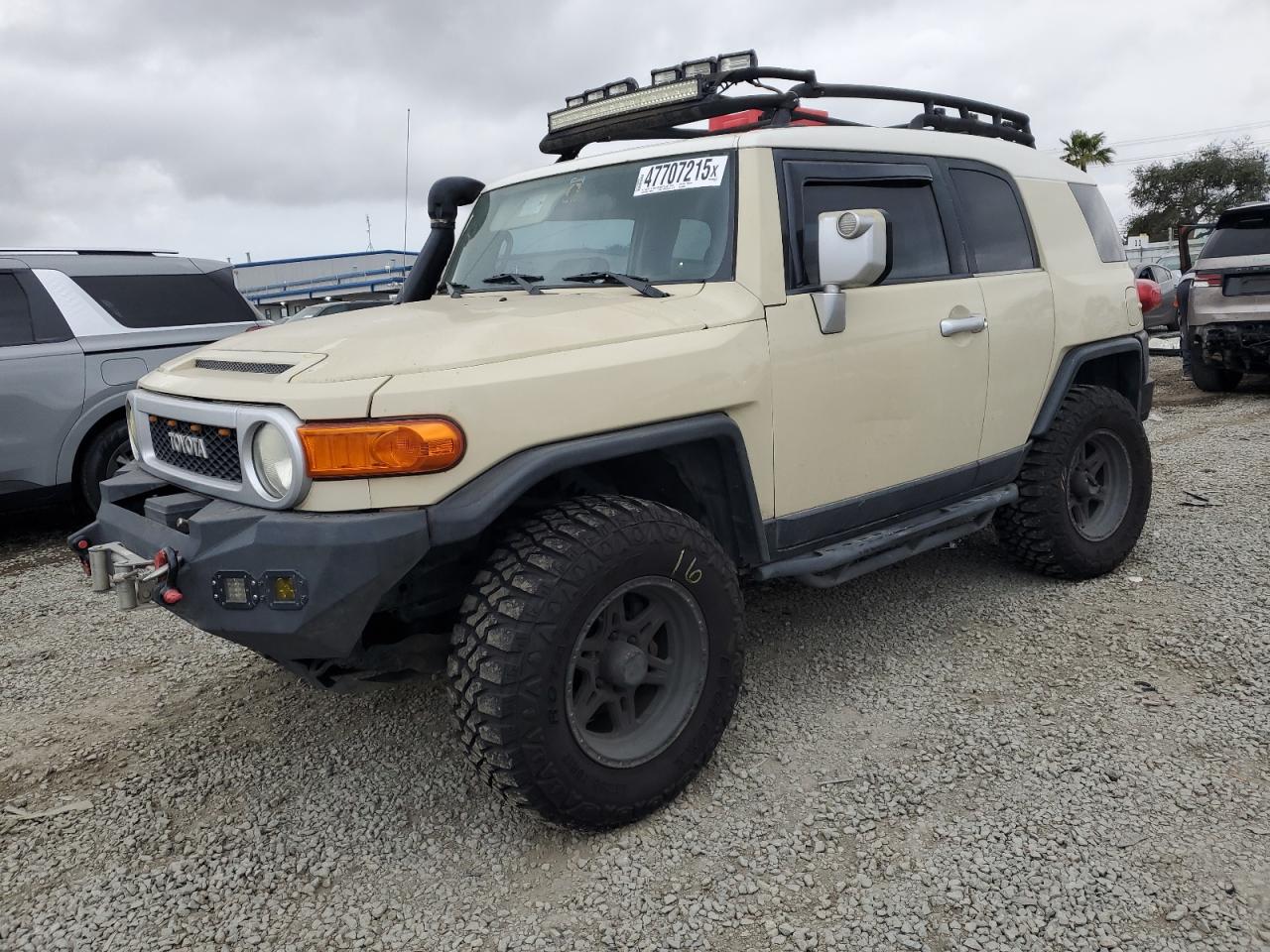 TOYOTA FJ CRUISER 2008
