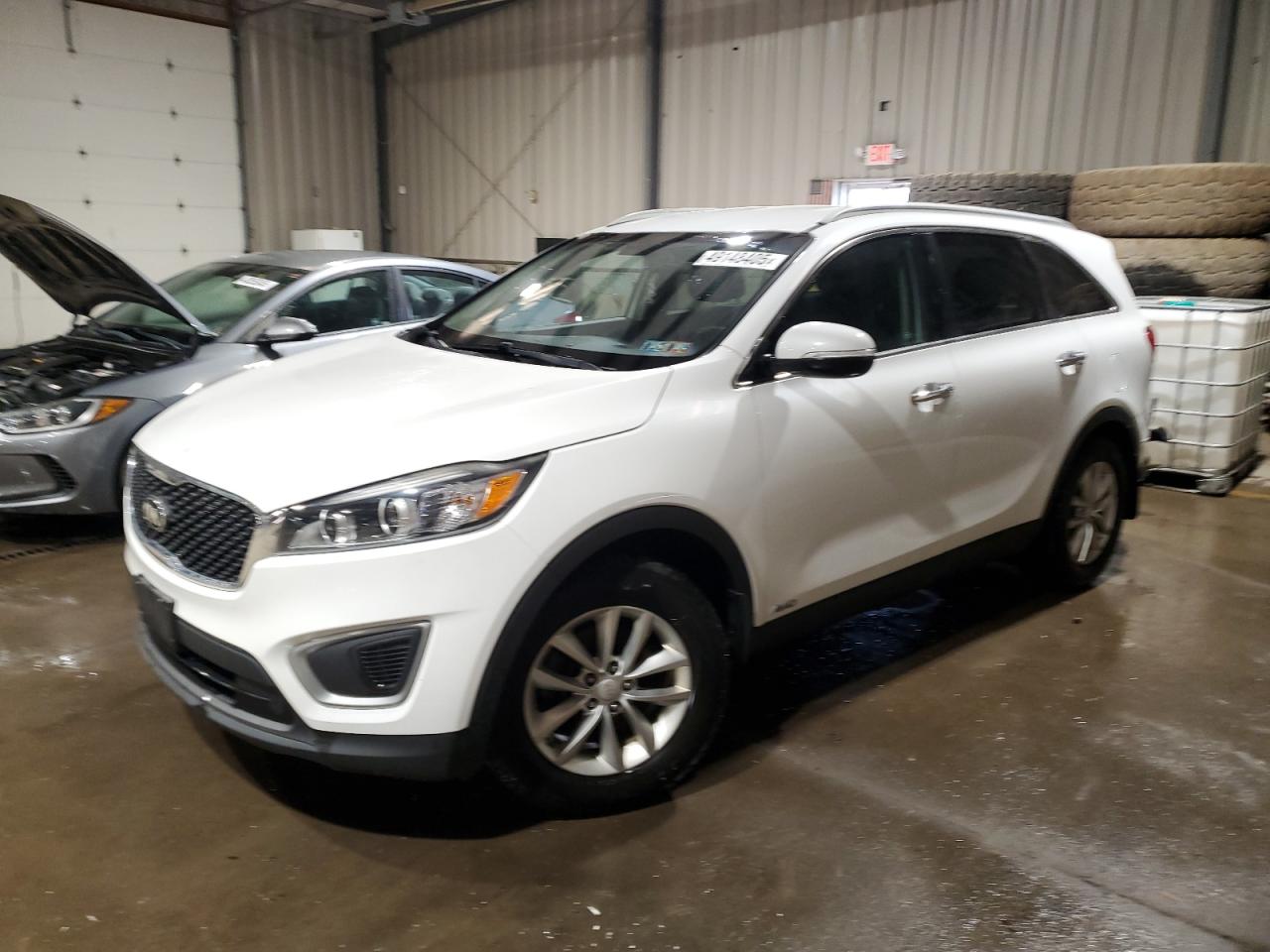 KIA SORENTO LX 2016