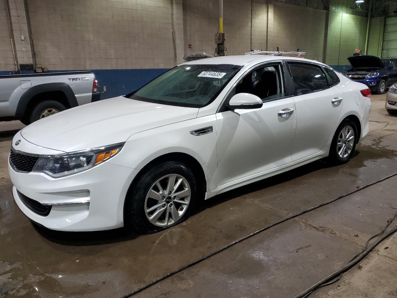 KIA OPTIMA LX 2016