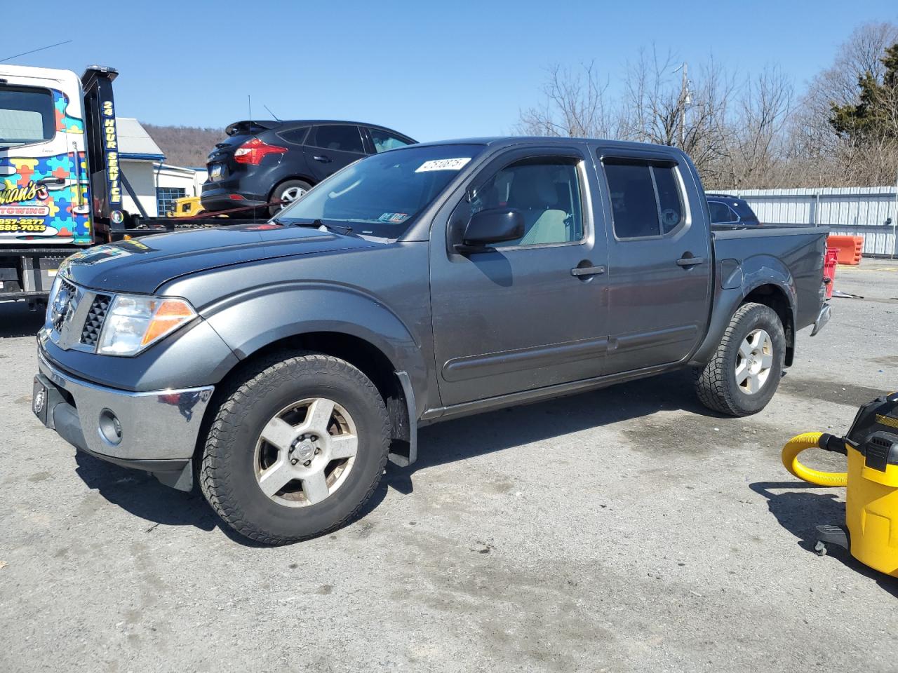 NISSAN FRONTIER 2005