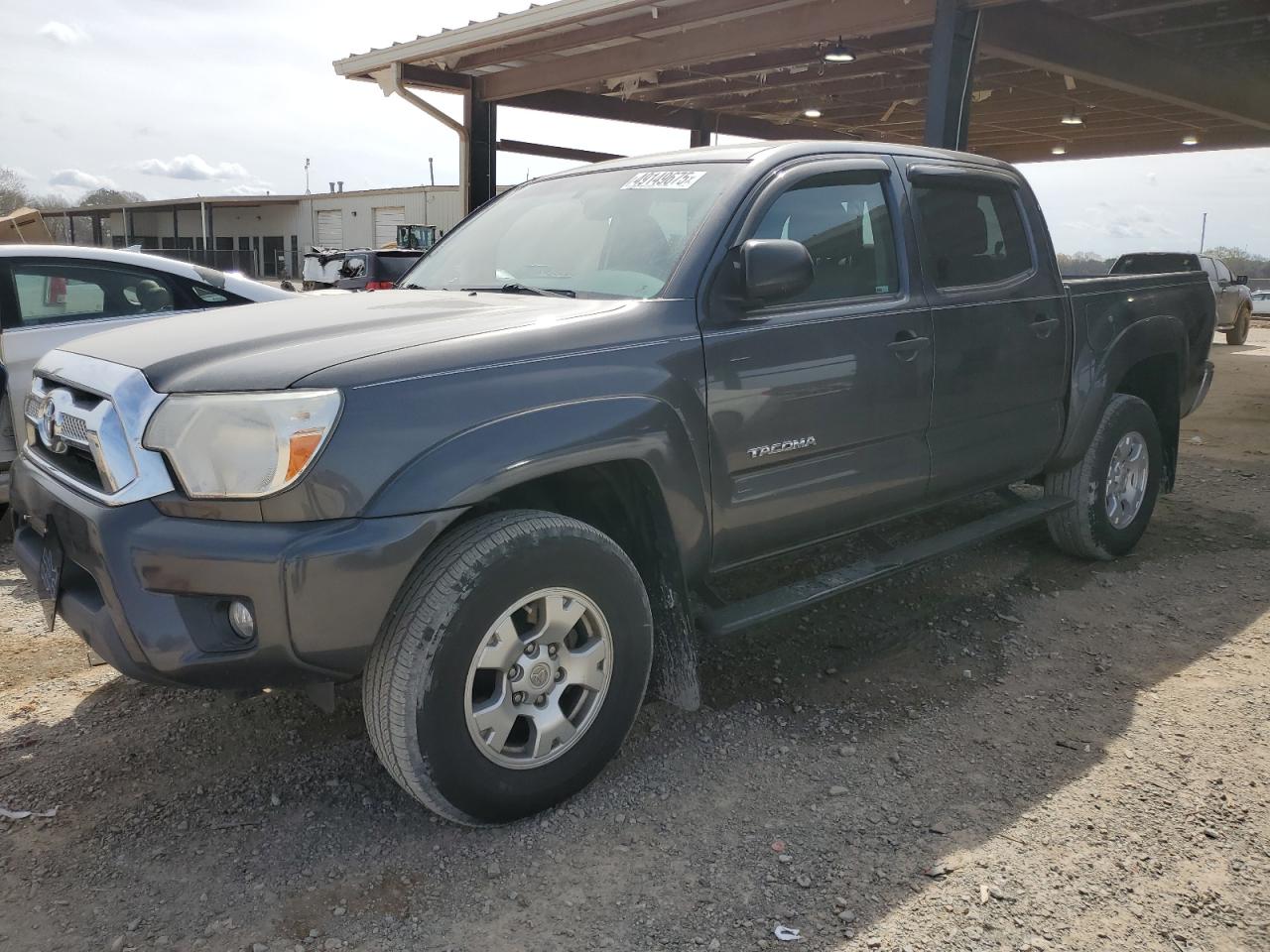 TOYOTA TACOMA DOU 2013