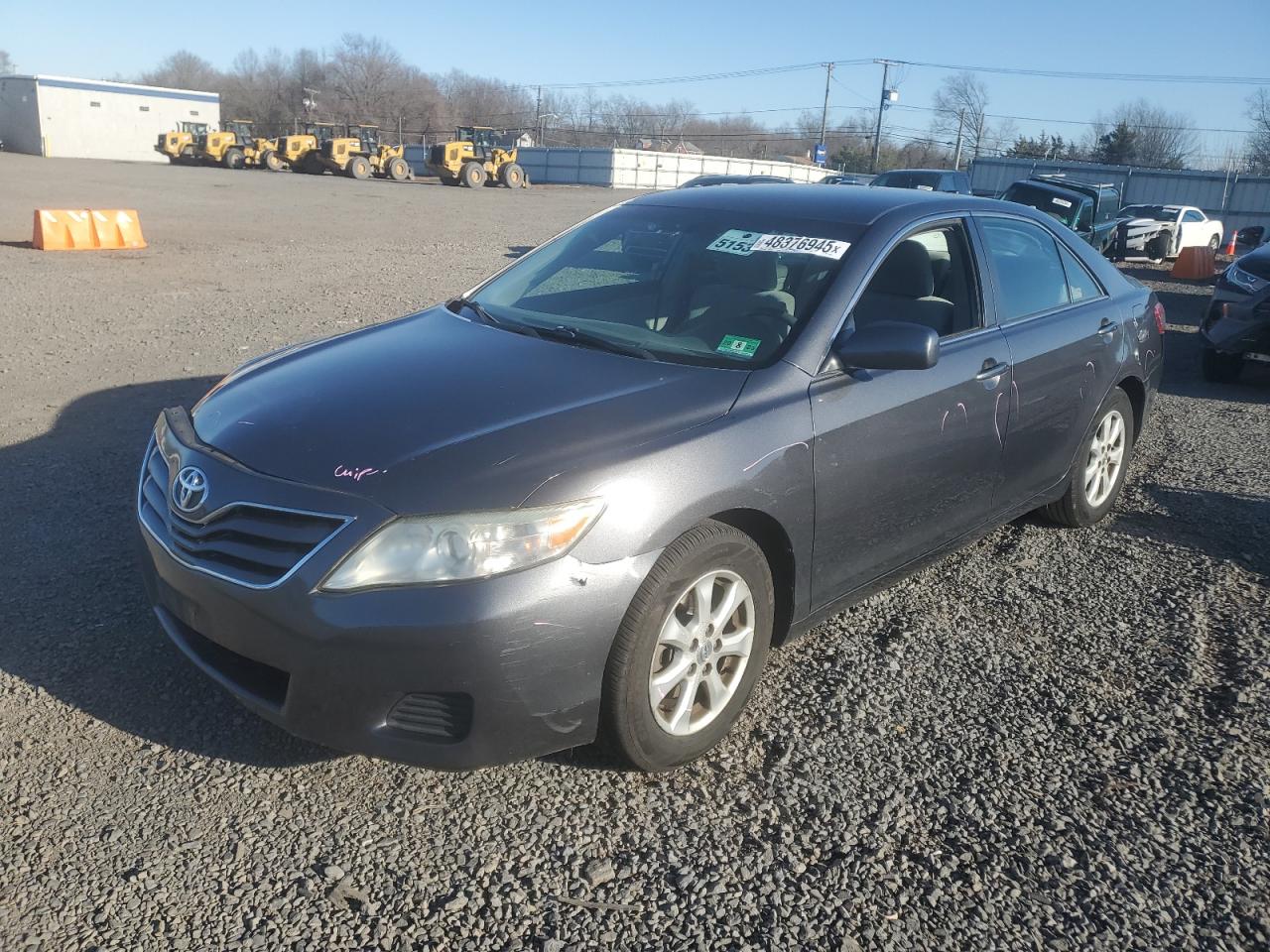 TOYOTA CAMRY BASE 2011