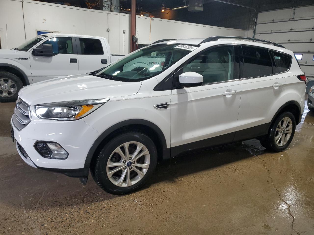 FORD ESCAPE SE 2018