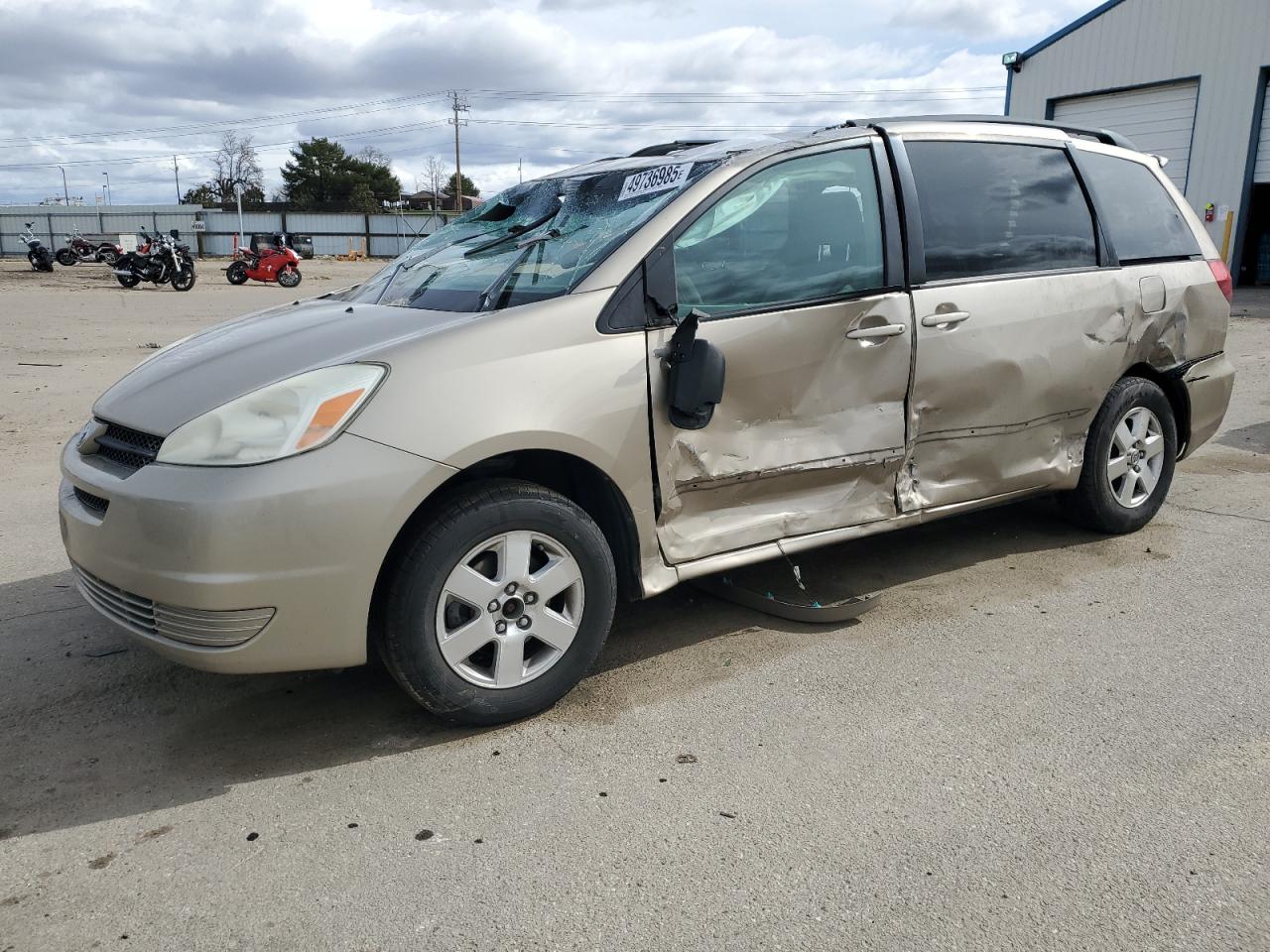 TOYOTA SIENNA 2005