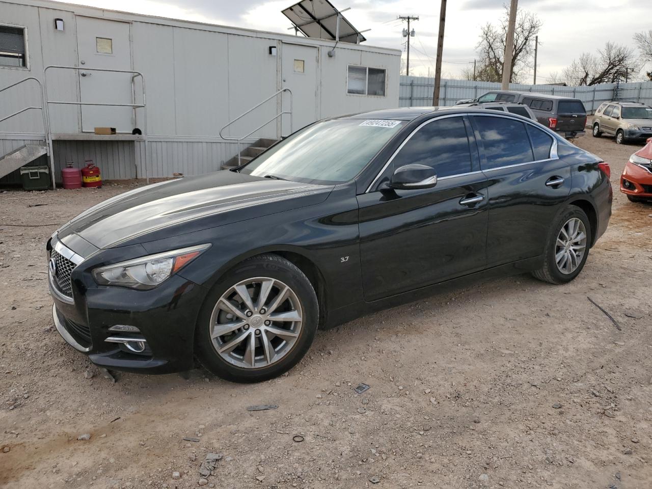 INFINITI Q50 BASE 2015