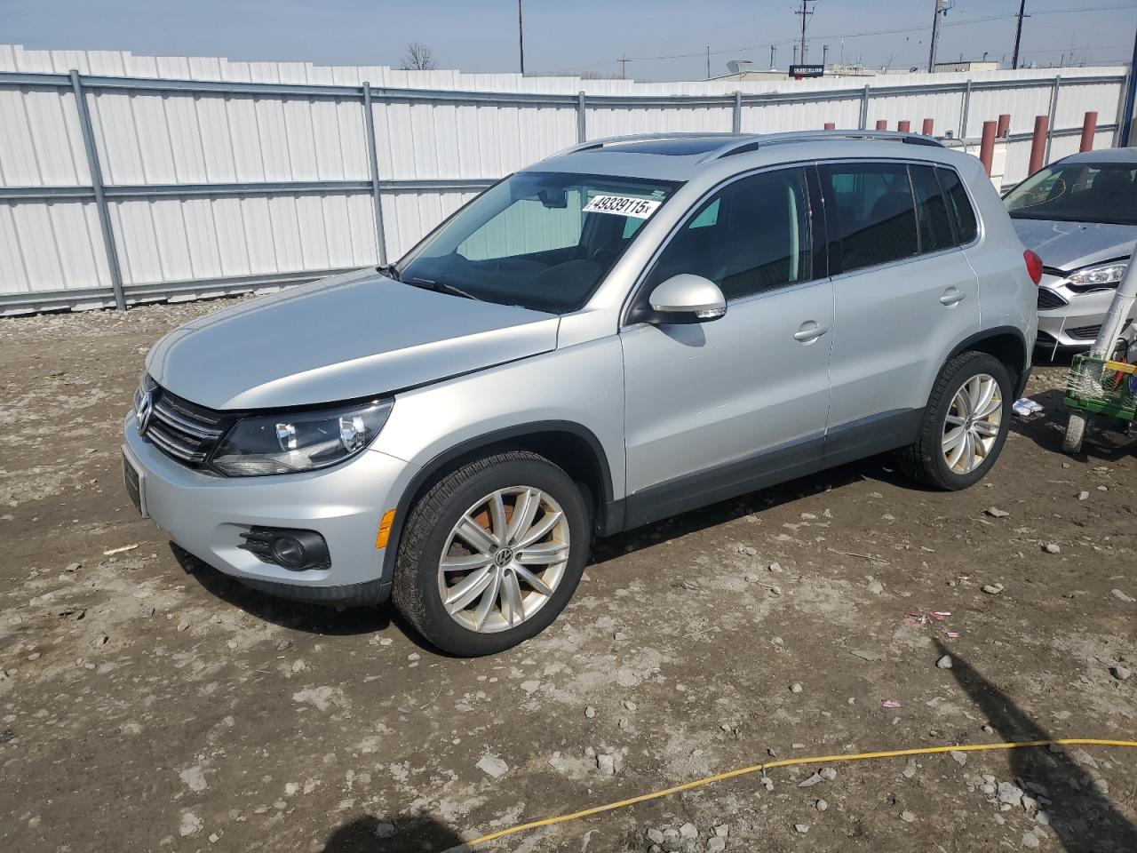 VOLKSWAGEN TIGUAN 2012