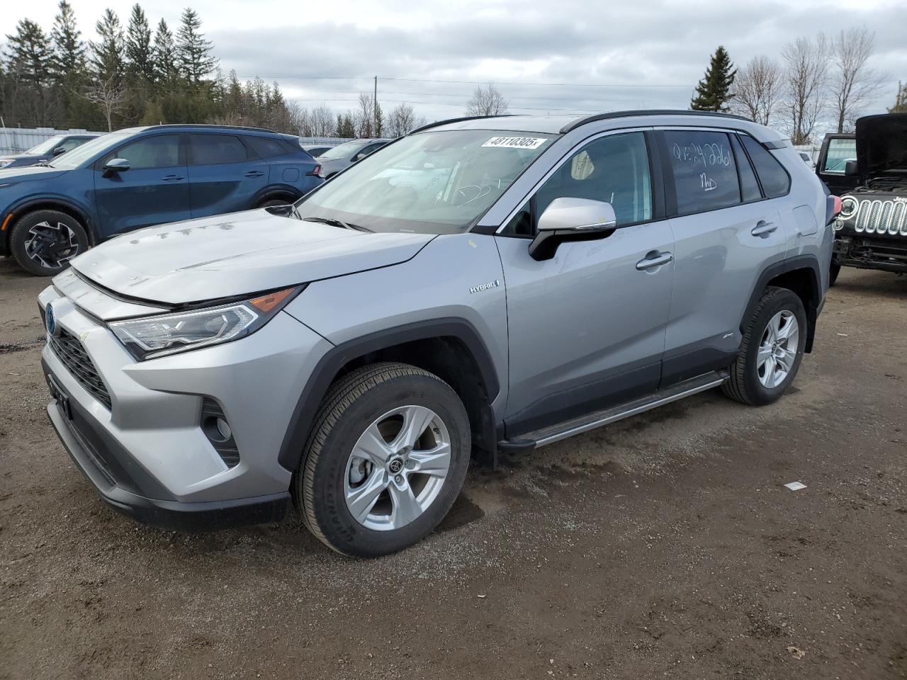 TOYOTA RAV4 XLE 2021