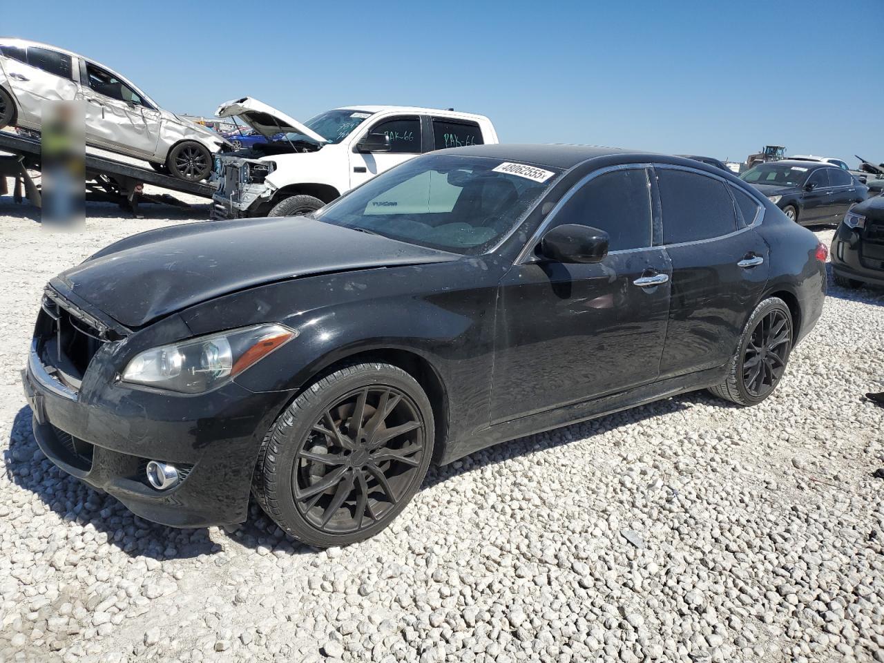 INFINITI M37 2013
