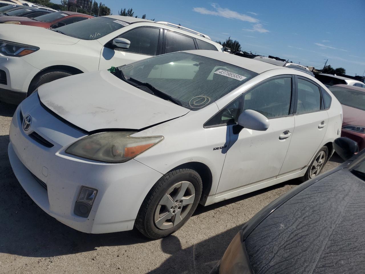TOYOTA PRIUS 2011