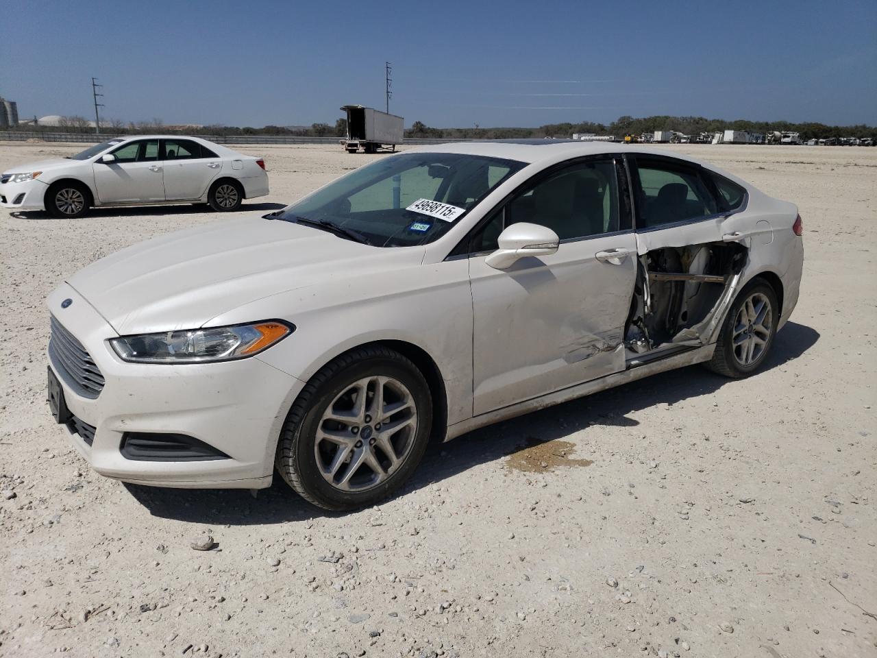 FORD FUSION SE 2013