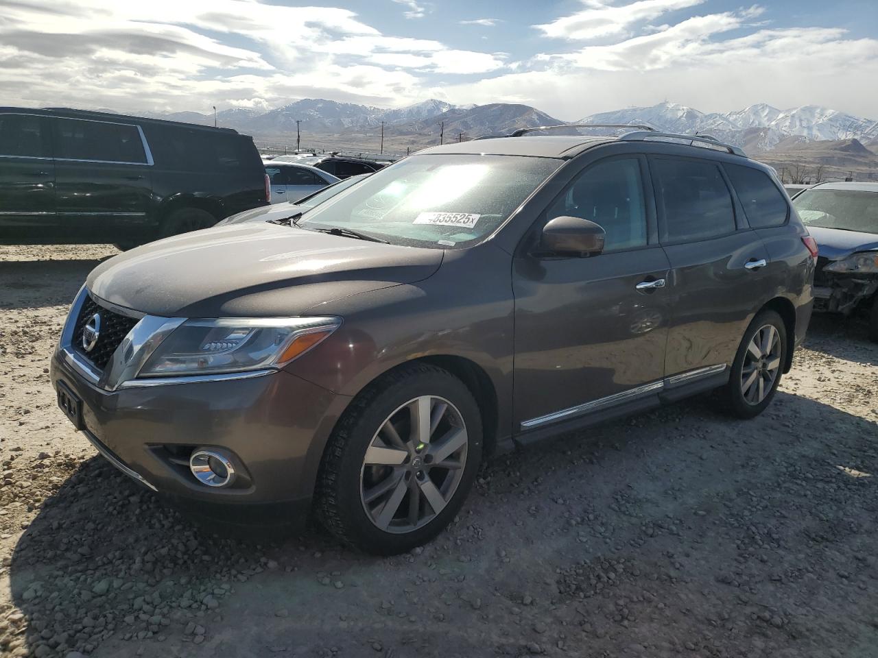 NISSAN PATHFINDER 2015