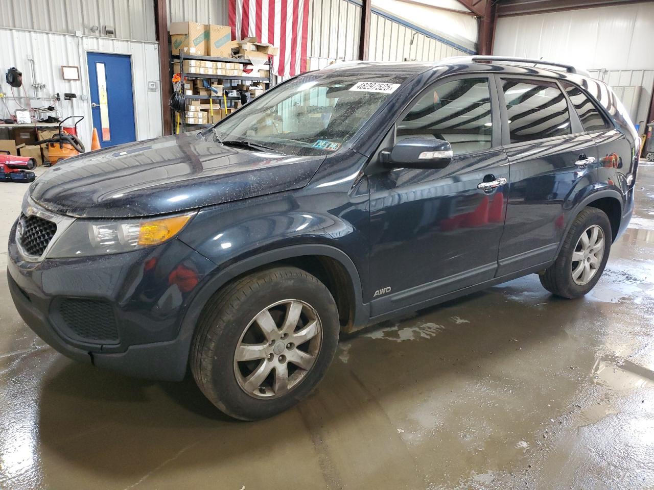 KIA SORENTO LX 2013