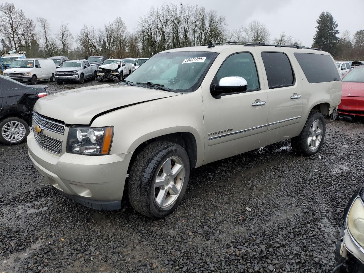 CHEVROLET SUBURBAN K 2013