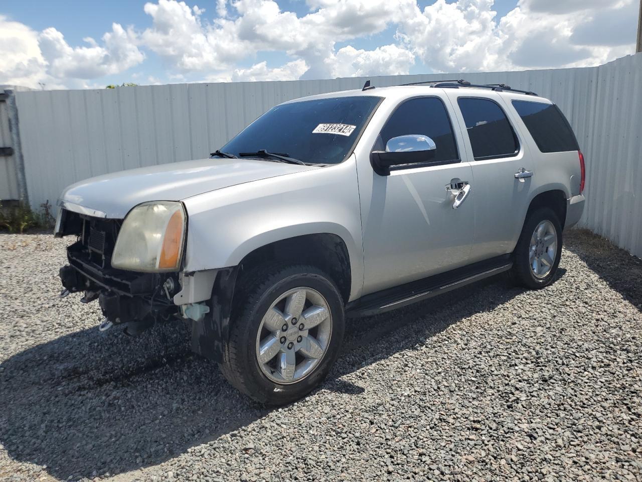 GMC YUKON SLT 2010