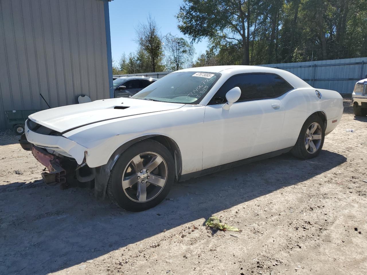 DODGE CHALLENGER 2011