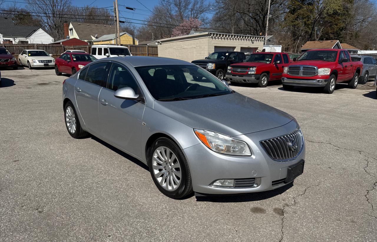 BUICK REGAL CXL 2011