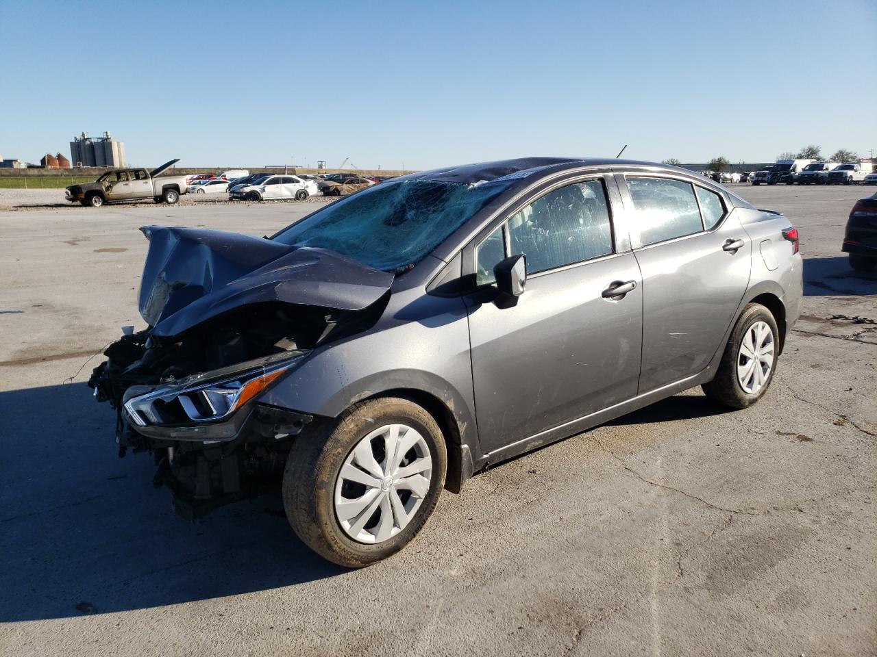 NISSAN VERSA S 2021