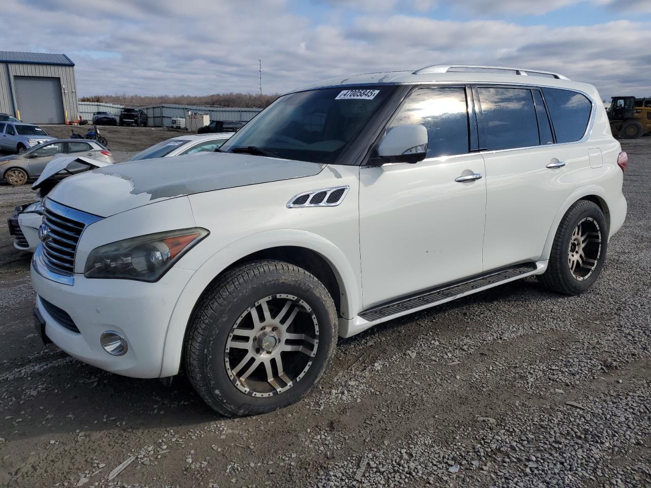 INFINITI QX56 2012