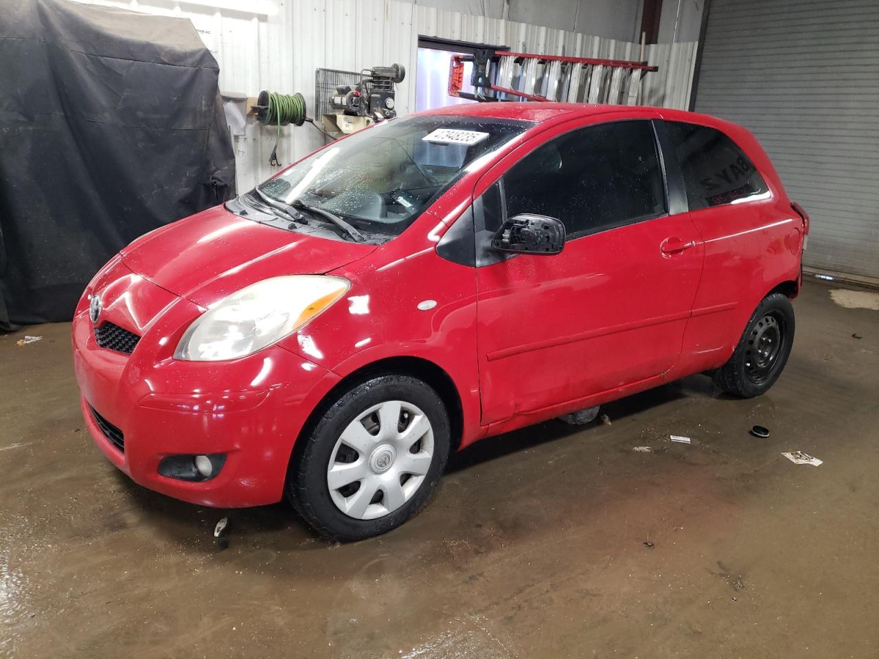TOYOTA YARIS 2009
