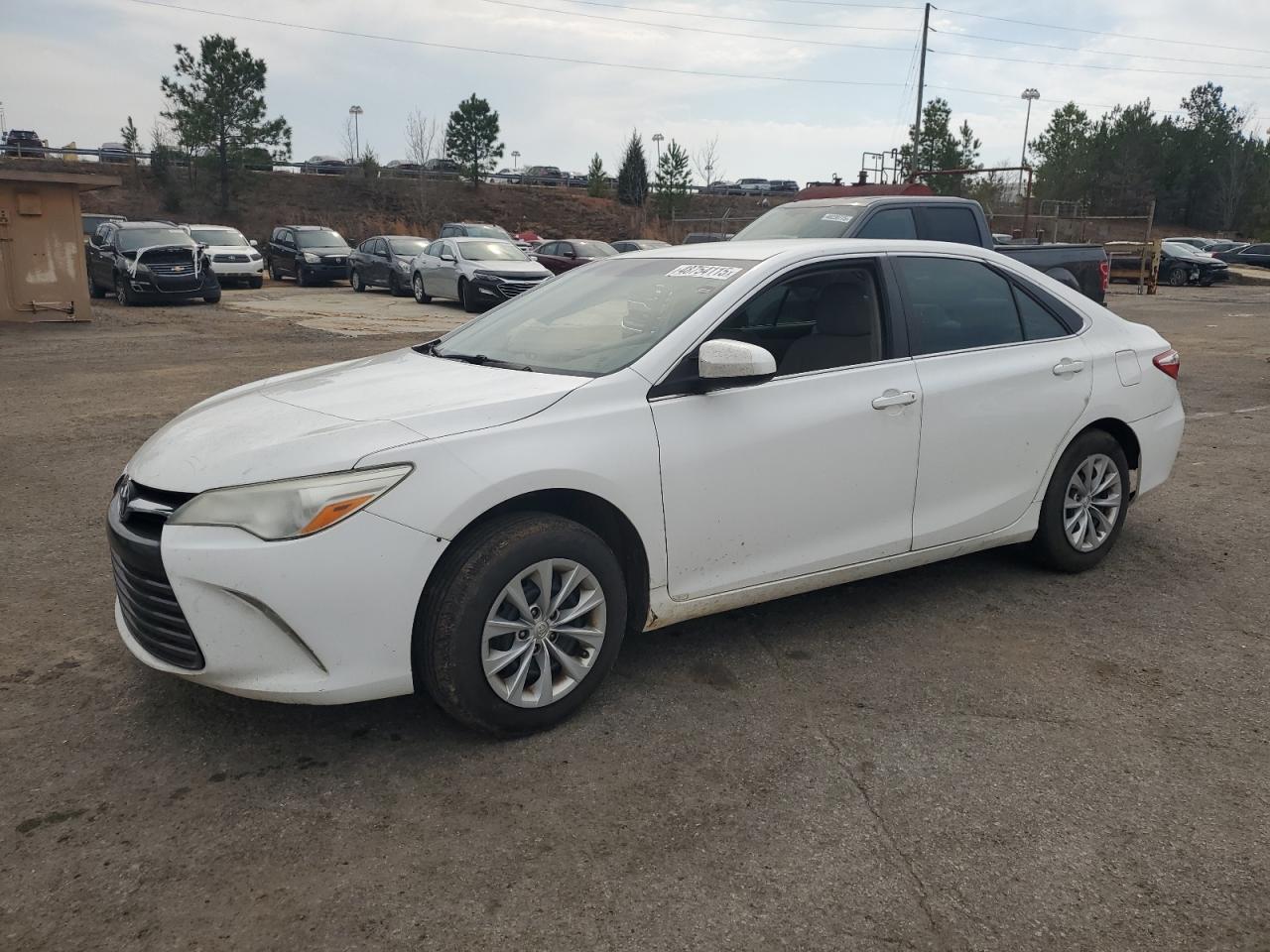 TOYOTA CAMRY LE 2015