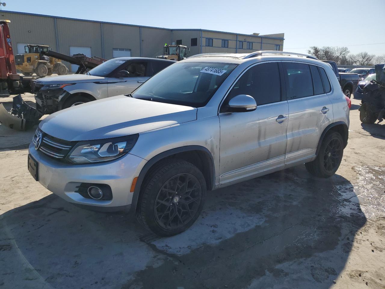 VOLKSWAGEN TIGUAN S 2015
