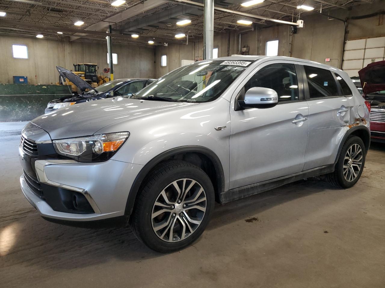 MITSUBISHI OUTLANDER 2017