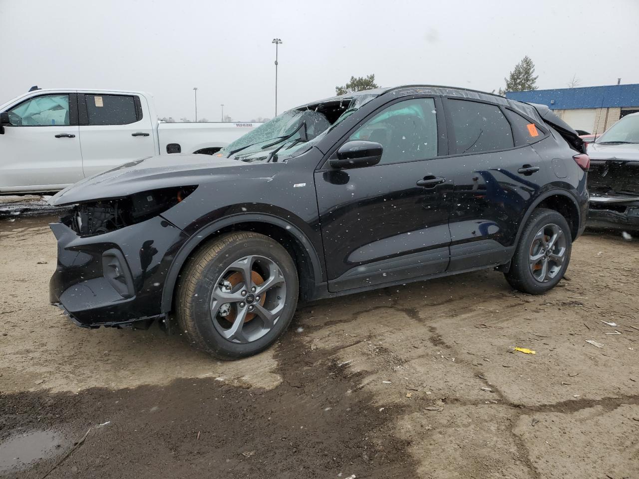 FORD ESCAPE ST 2025