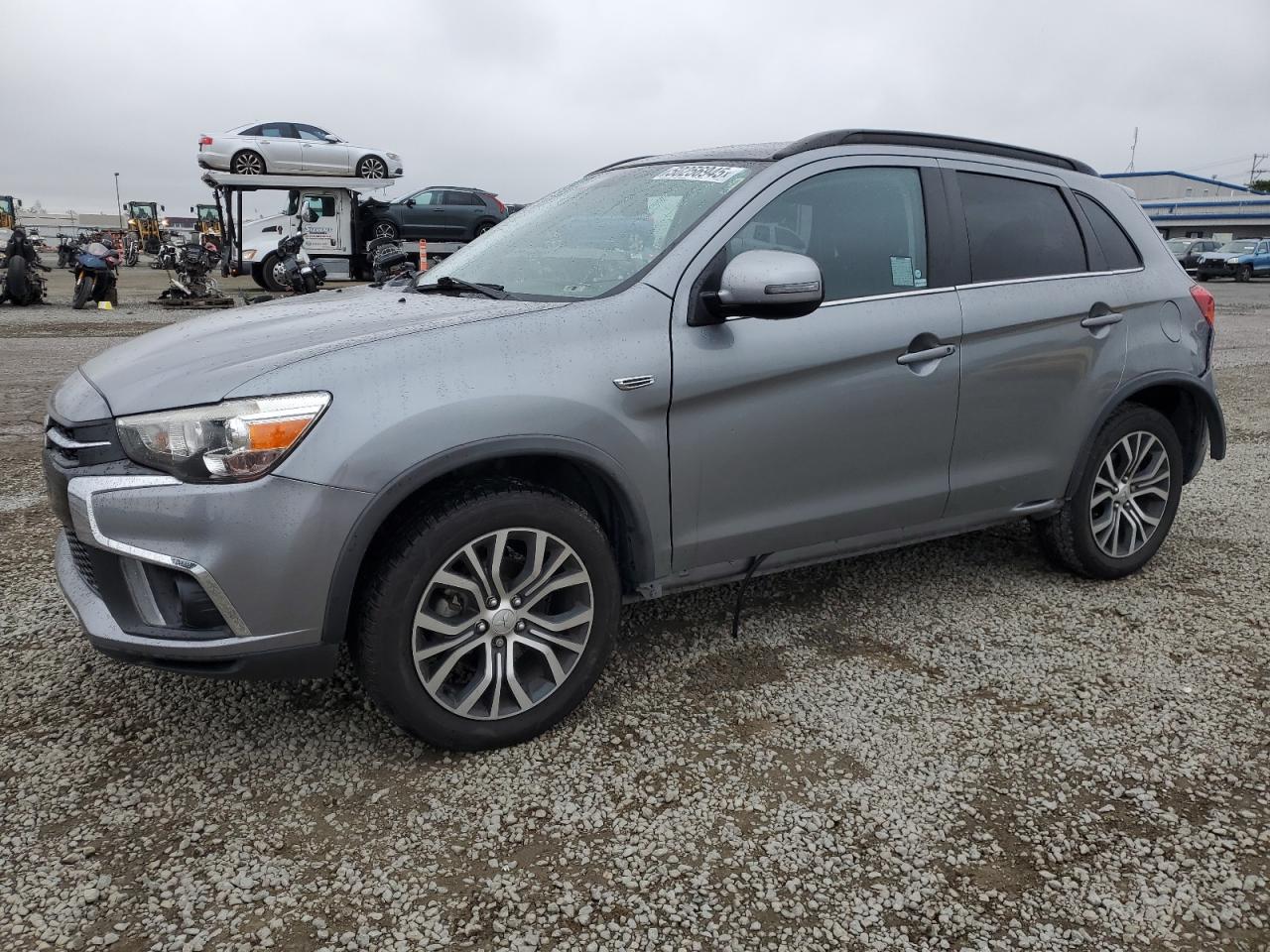 MITSUBISHI OUTLANDER 2018