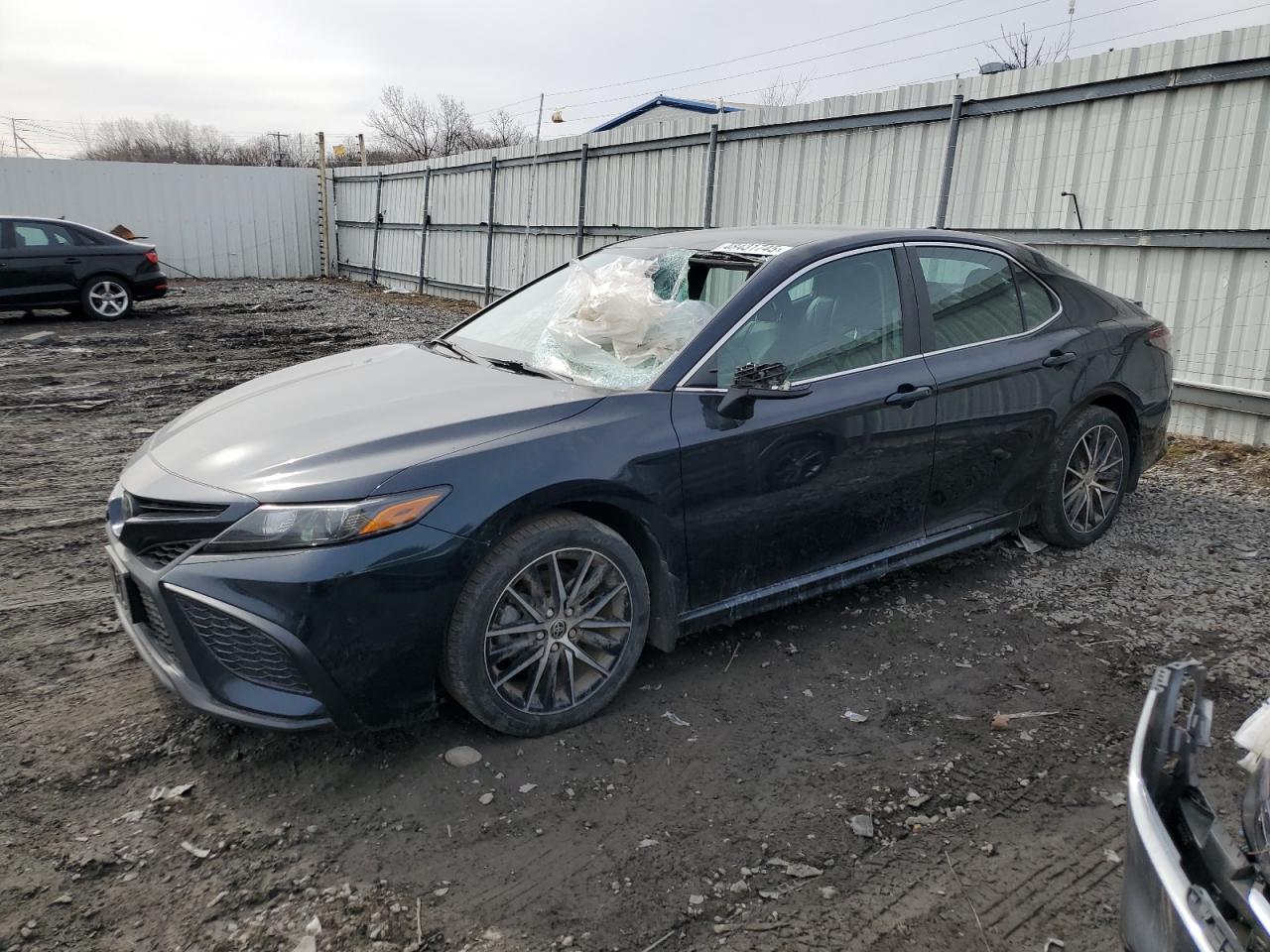 TOYOTA CAMRY SE 2021