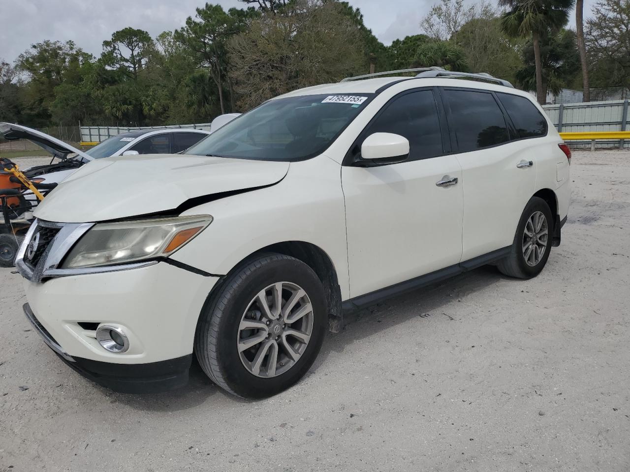 NISSAN PATHFINDER 2016