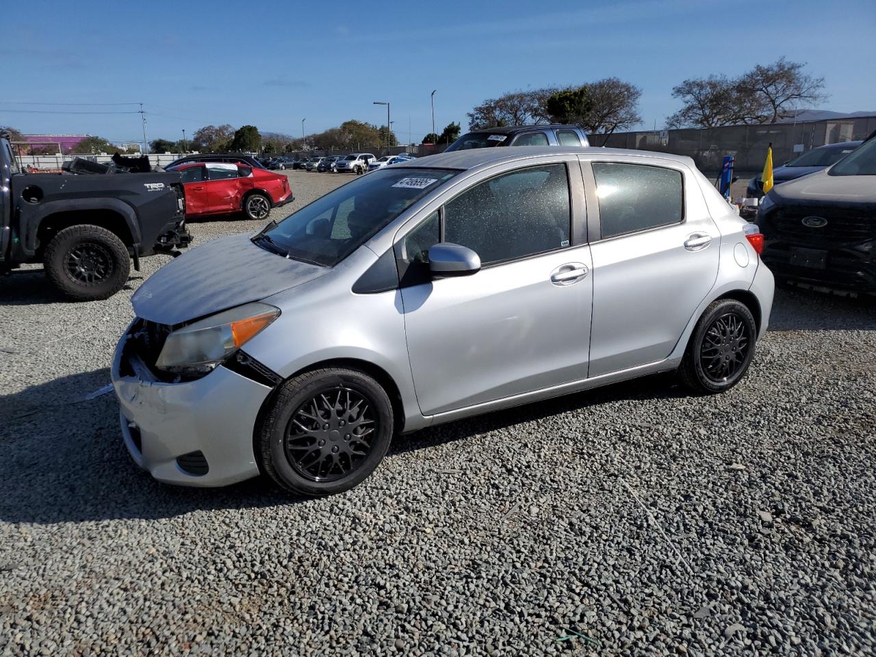 TOYOTA YARIS 2014